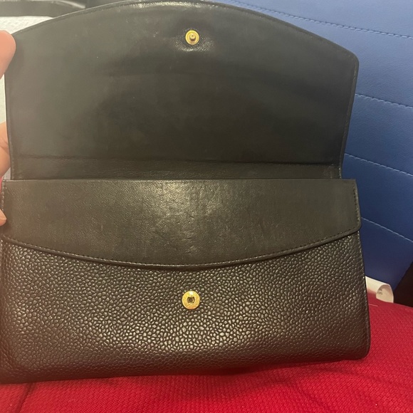 Chanel - Picture 5 of 6